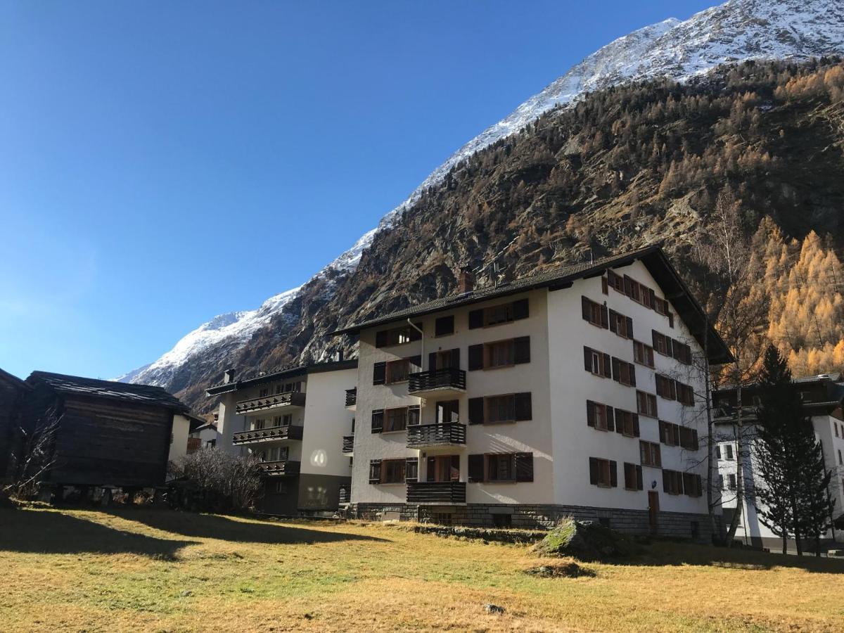 Ferienwohnung Haus Faderhorn Saas-Almagell Exterior foto
